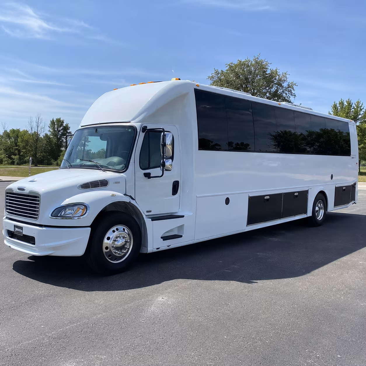 25 Passenger Party Bus Exterior