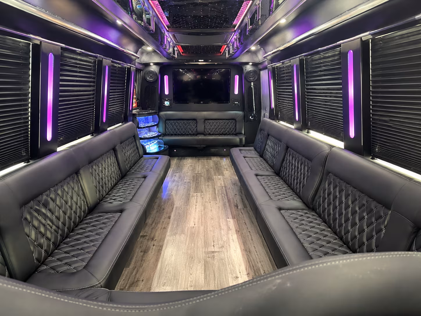 Philadelphia Homecoming & Prom Party Bus Rentals