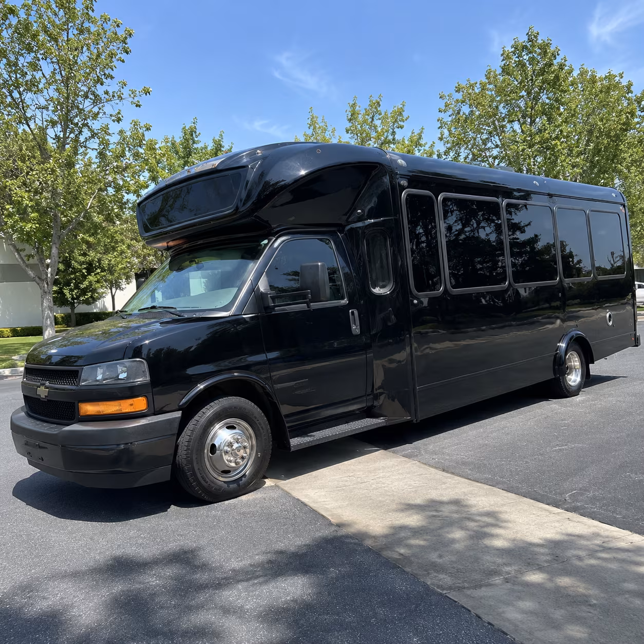 Rochester Birthday, Sweet 16, & Quinceañera Transportation party bus exterior